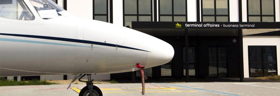 Private jet charter Grenoble